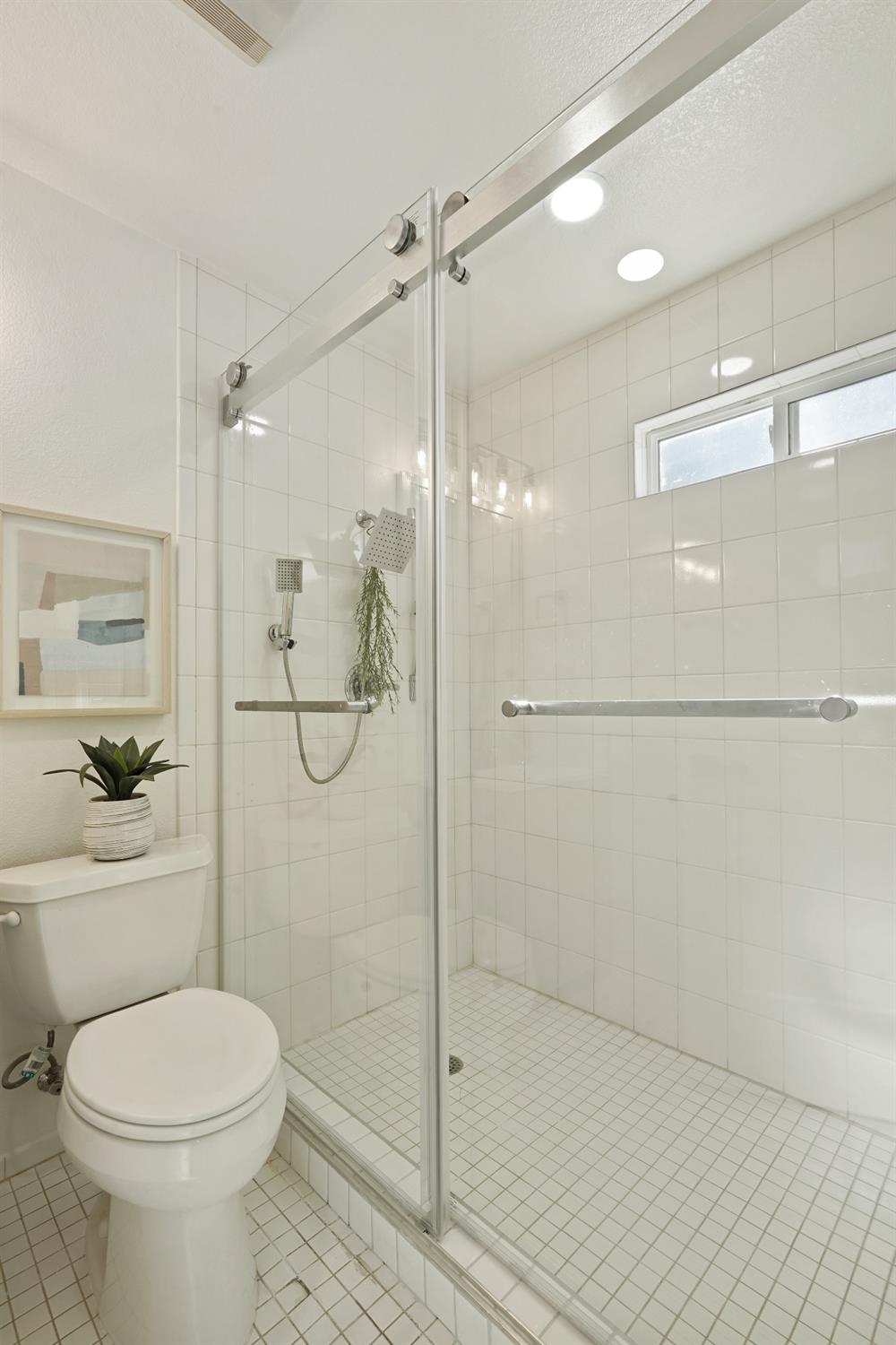 Detail Gallery Image 25 of 45 For 33050 Calistoga St, Union City,  CA 94587 - 4 Beds | 3/1 Baths