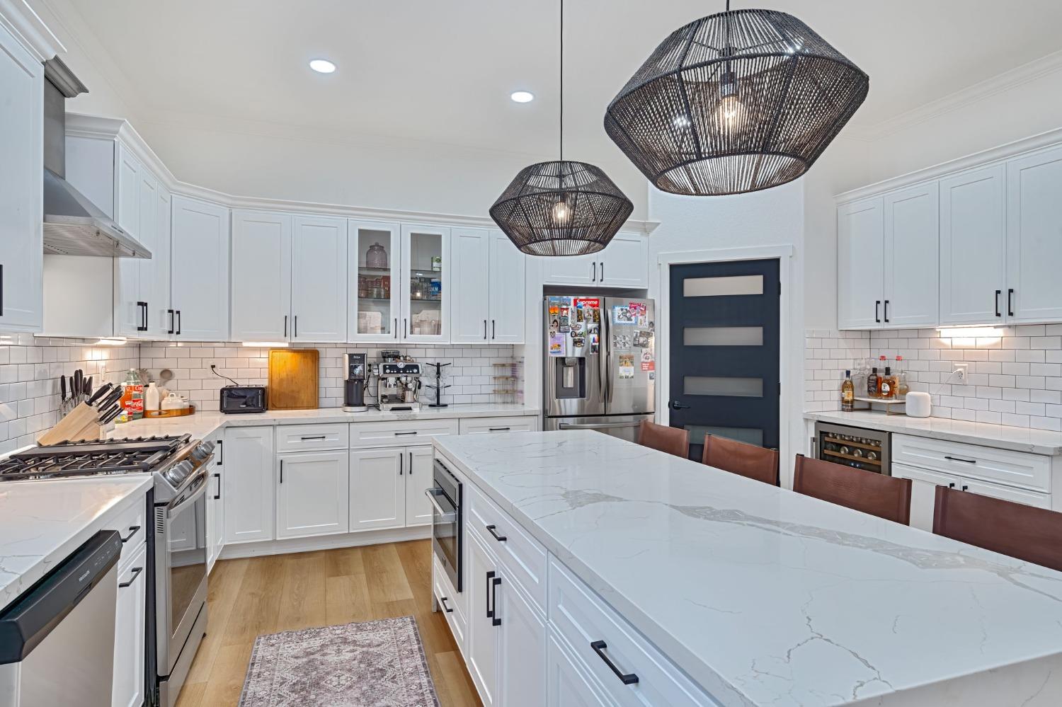 Detail Gallery Image 17 of 56 For 7719 Mallon Ct, Sacramento,  CA 95829 - 5 Beds | 4/1 Baths