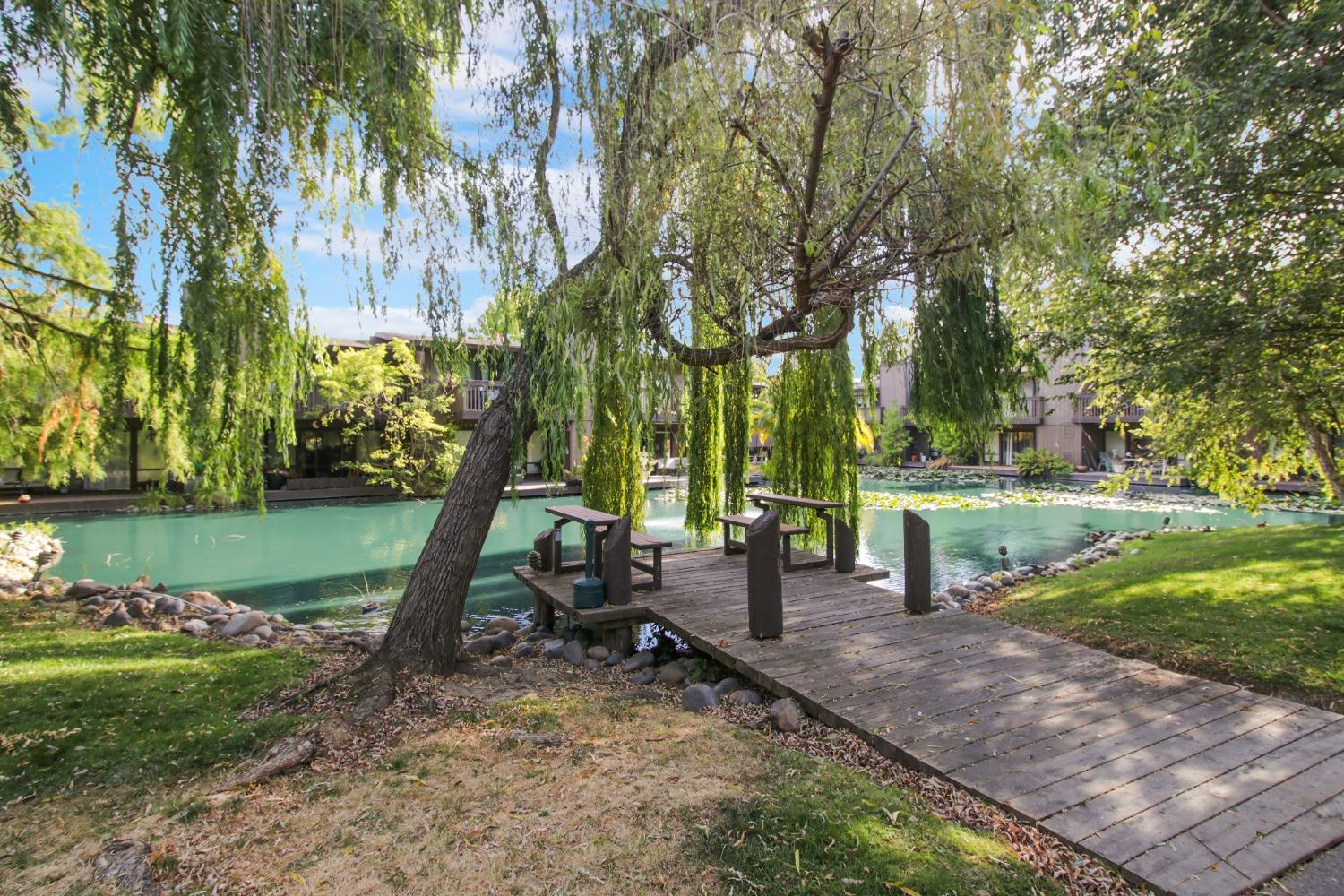 Detail Gallery Image 67 of 68 For 2408 Larkspur Ln #248,  Sacramento,  CA 95825 - 2 Beds | 1/1 Baths