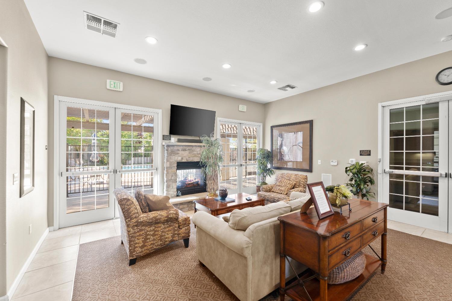 Detail Gallery Image 52 of 58 For 103 Talmont Cir, Roseville,  CA 95678 - 3 Beds | 2/1 Baths