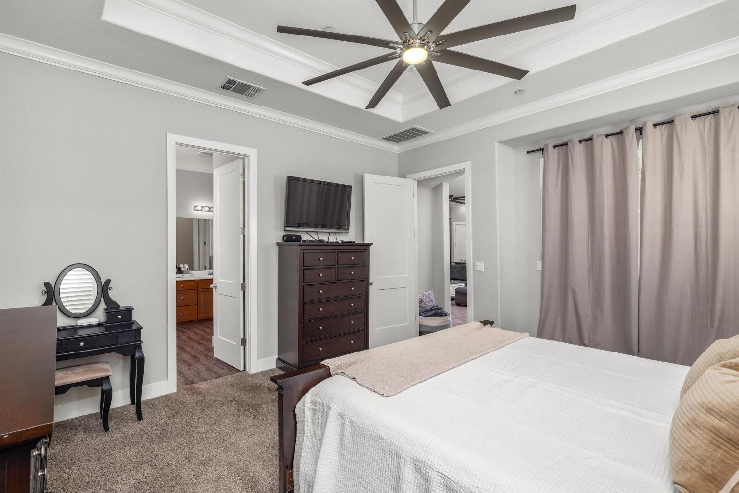 Detail Gallery Image 18 of 45 For 2357 Veramonte, Manteca,  CA 95337 - 4 Beds | 3/1 Baths