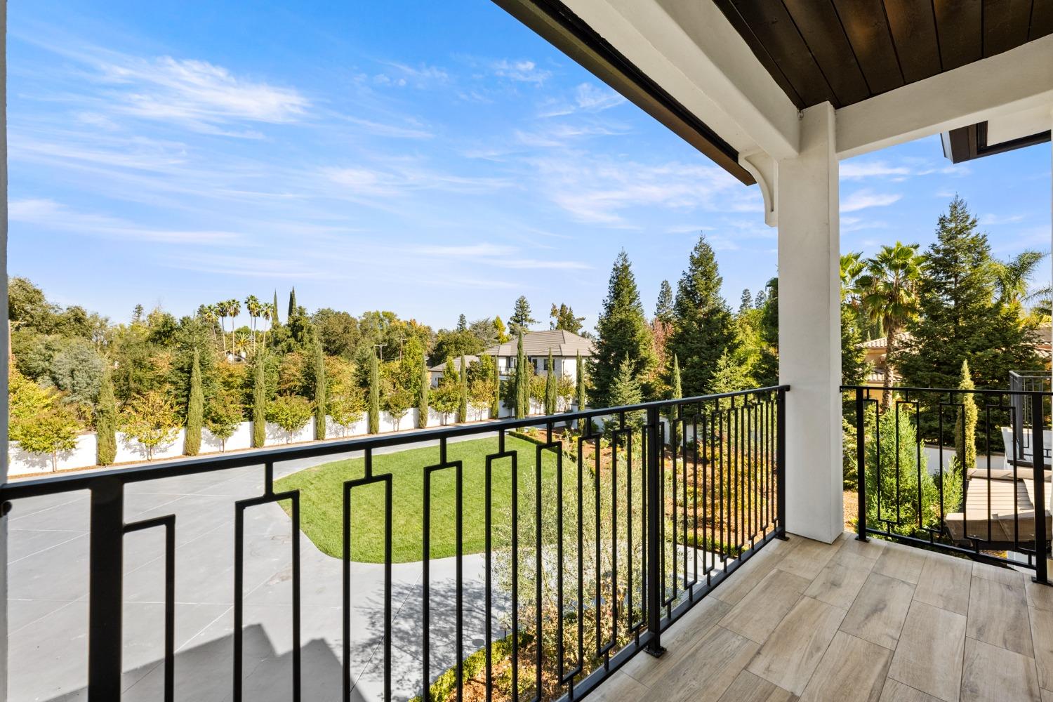 Detail Gallery Image 80 of 99 For 1811 Ladino Rd, Sacramento,  CA 95864 - 6 Beds | 6/2 Baths