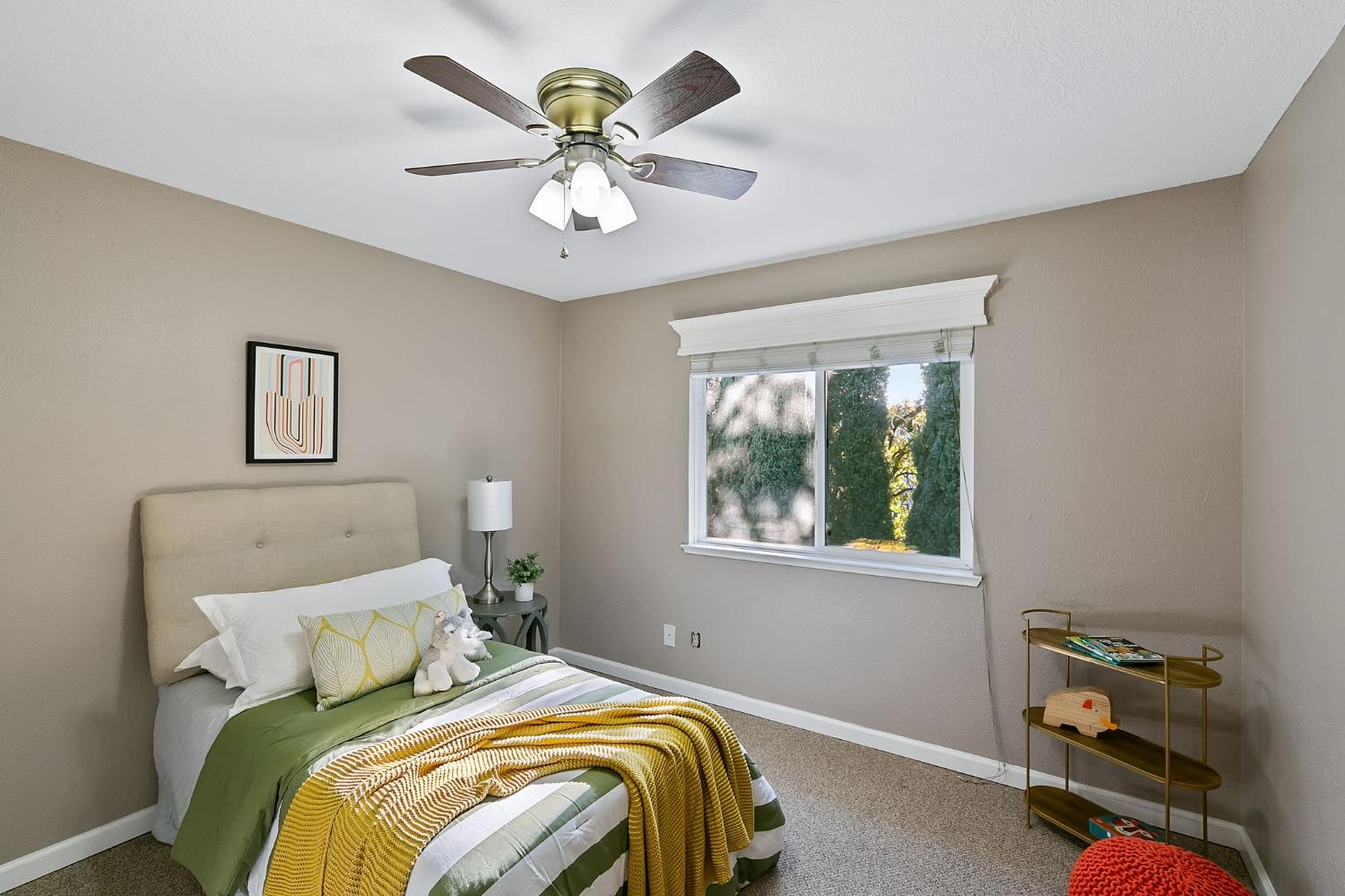 Detail Gallery Image 26 of 36 For 6224 Oak Valley Ln, Citrus Heights,  CA 95621 - 3 Beds | 2/1 Baths