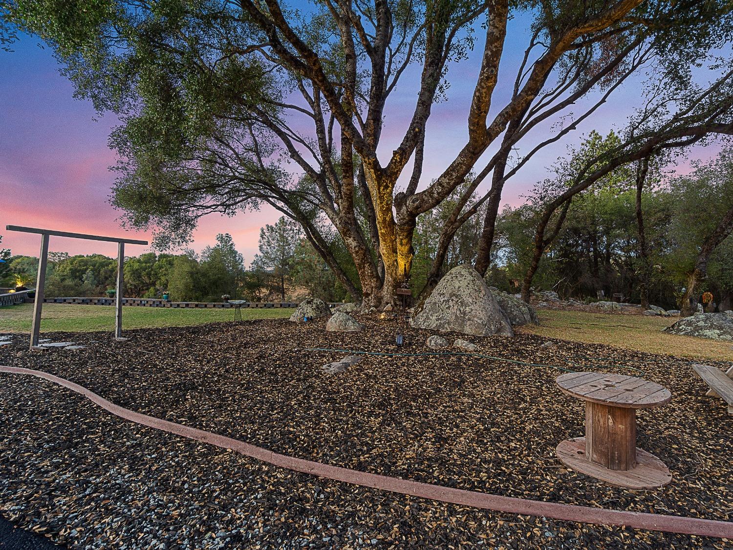 Detail Gallery Image 3 of 52 For 3102 Squirrel Hollow Rd, Somerset,  CA 95684 - 3 Beds | 3/1 Baths