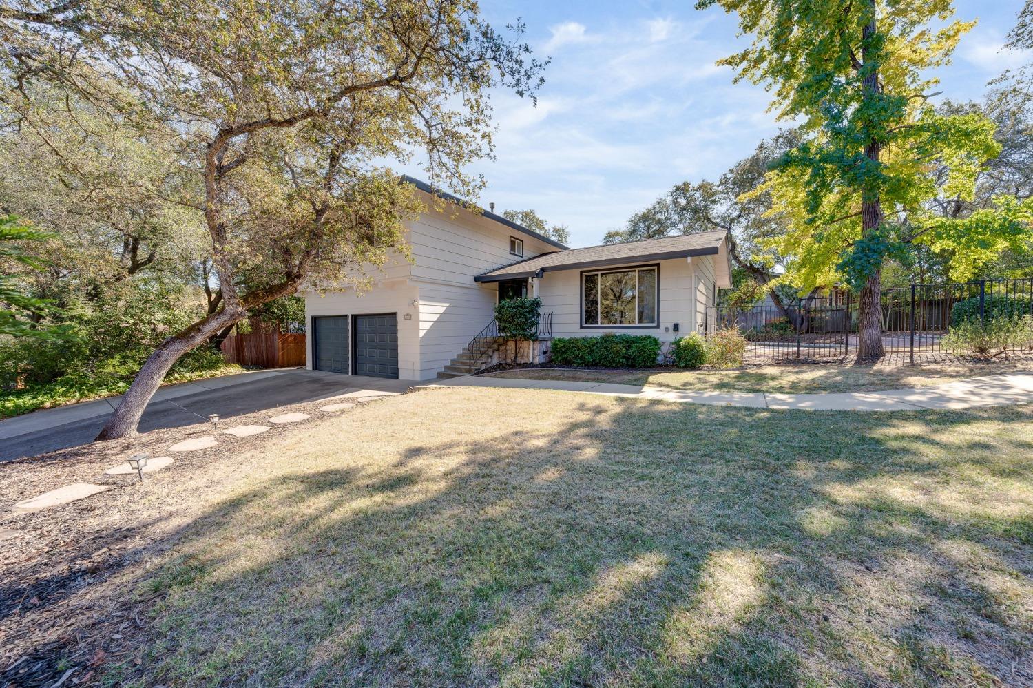 Detail Gallery Image 3 of 63 For 2680 Willowdale Dr, El Dorado Hills,  CA 95762 - 4 Beds | 2 Baths