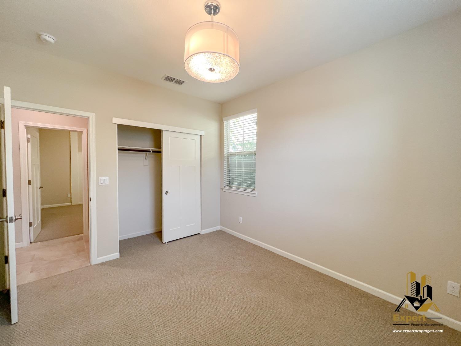 Detail Gallery Image 10 of 18 For 8018 Ryland Dr, El Dorado Hills,  CA 95762 - 3 Beds | 2 Baths