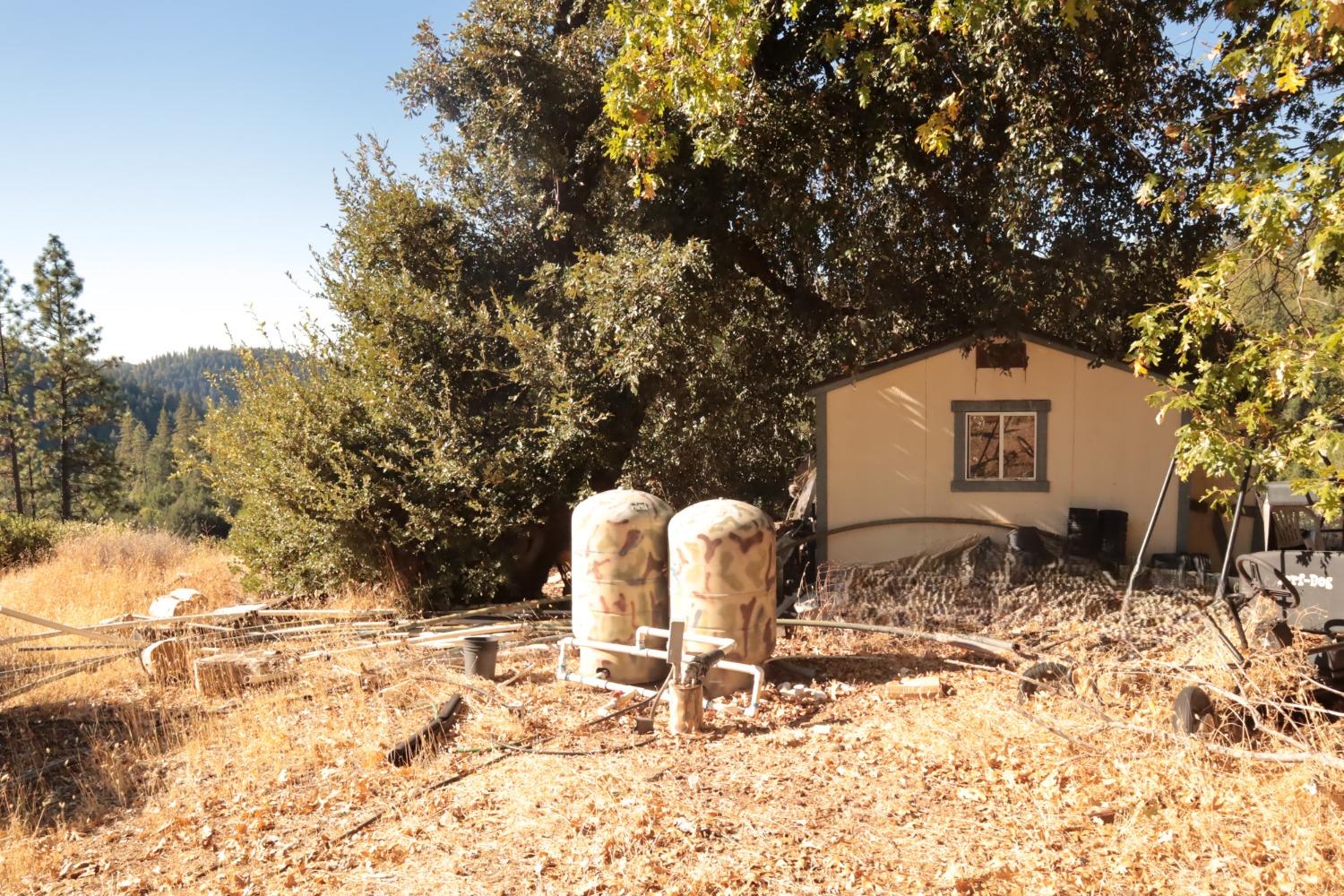 Detail Gallery Image 11 of 12 For 15314 Old Donner Trl, Grass Valley,  CA 95945 - 3 Beds | 2 Baths