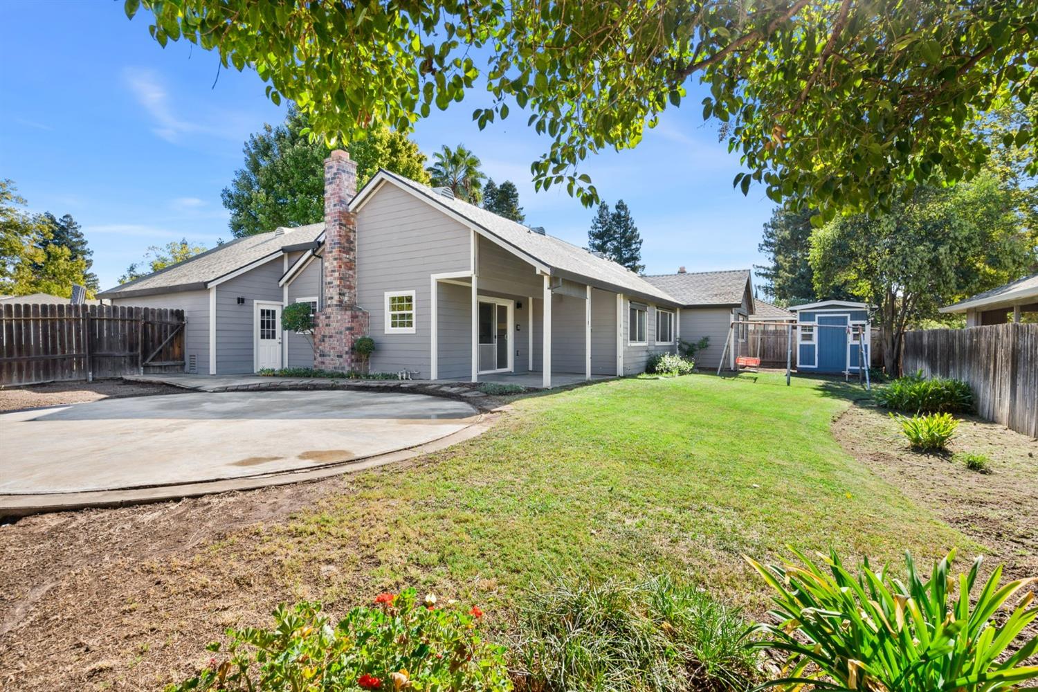 Detail Gallery Image 20 of 24 For 3697 Halter Ct, Sacramento,  CA 95821 - 3 Beds | 2 Baths