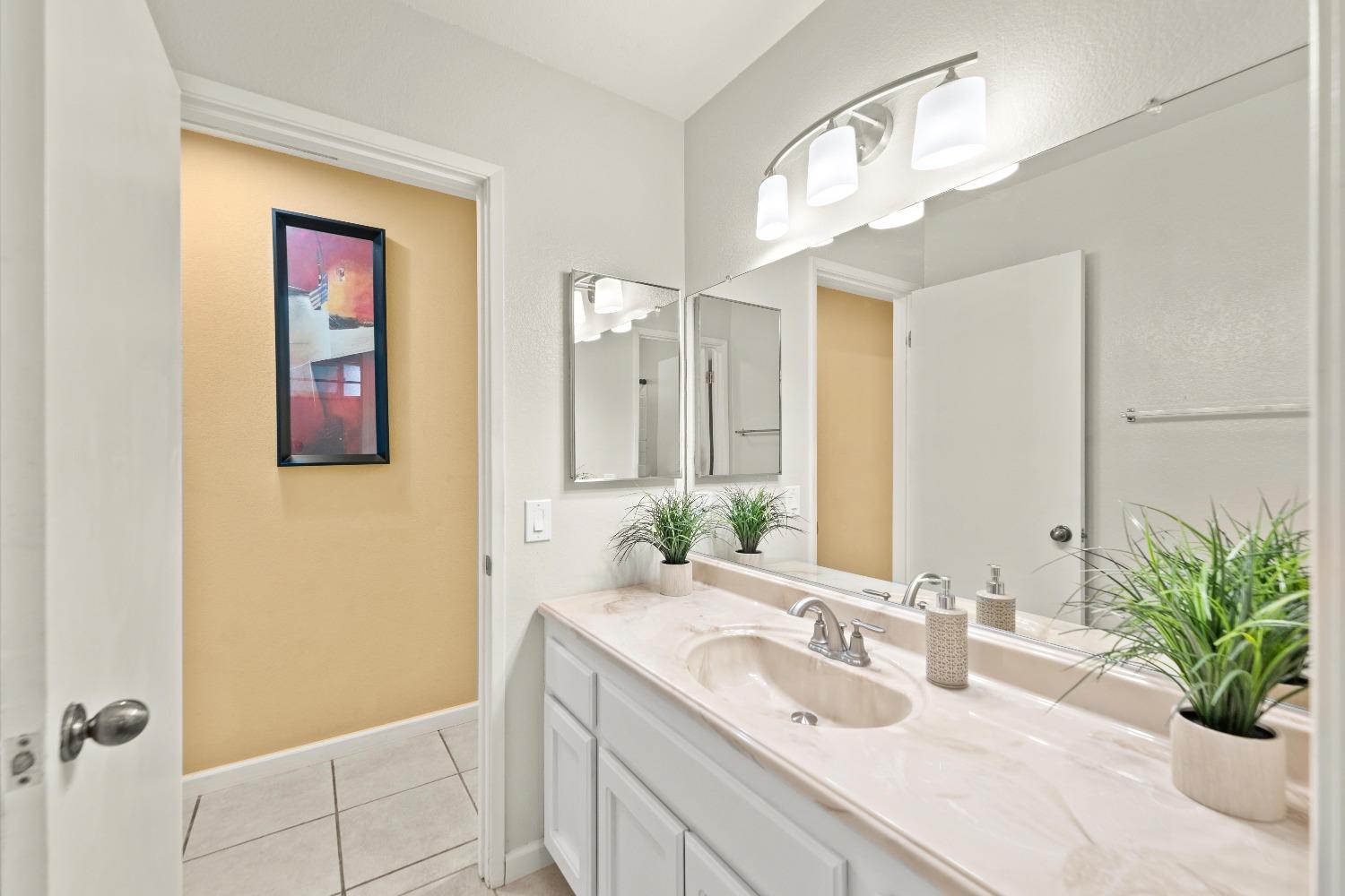 Detail Gallery Image 24 of 53 For 1236 Andalusia Dr, Sacramento,  CA 95833 - 2 Beds | 2 Baths