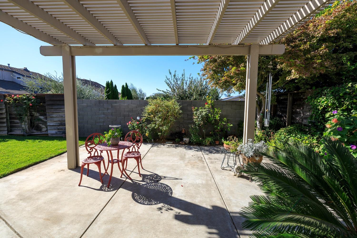 Detail Gallery Image 36 of 44 For 1805 New Chesham Ct, Modesto,  CA 95355 - 3 Beds | 2 Baths