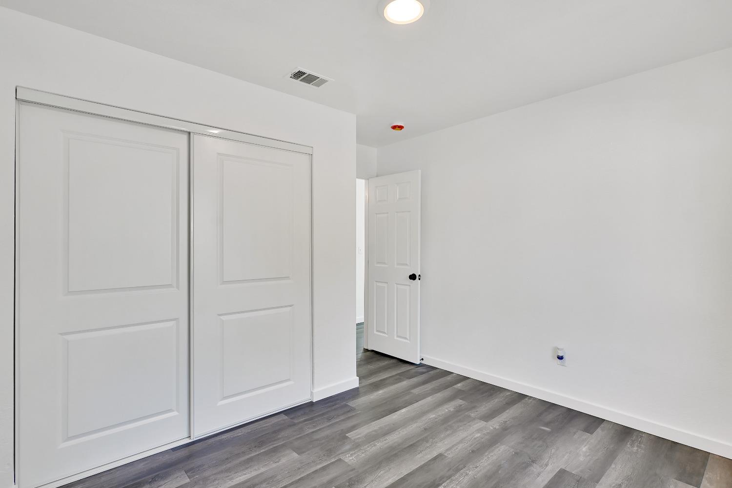 Detail Gallery Image 29 of 33 For 3221 San Jose Way, Sacramento,  CA 95817 - 2 Beds | 1 Baths