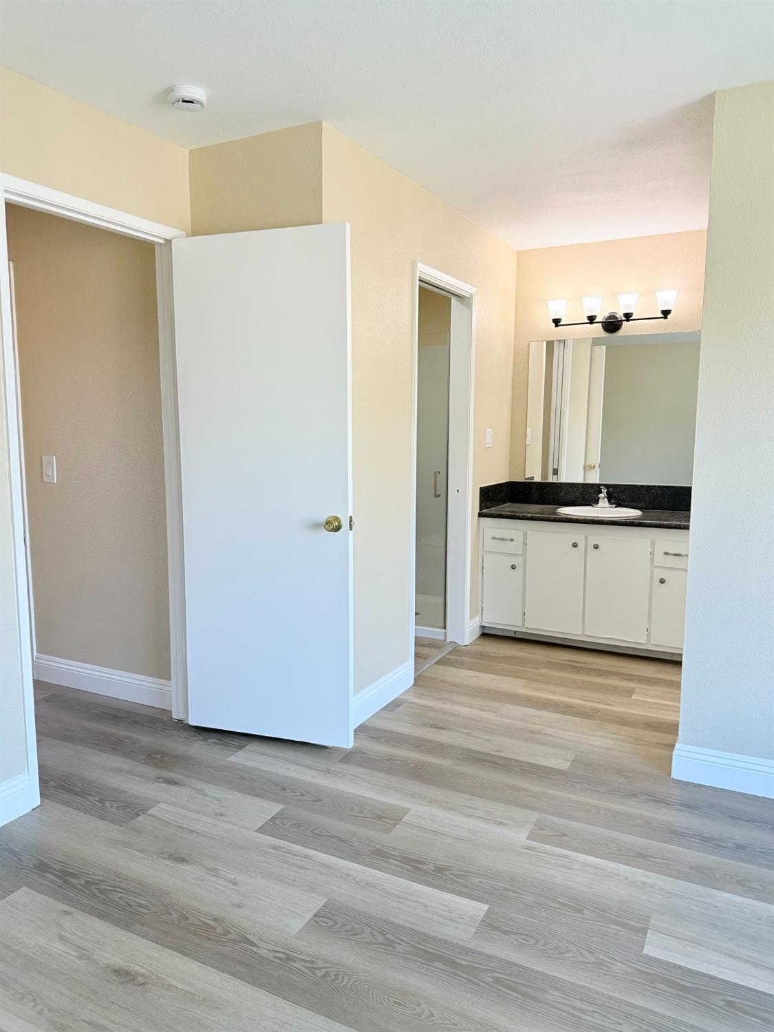 Detail Gallery Image 23 of 38 For 4075 Weymouth Ln, Sacramento,  CA 95823 - 3 Beds | 2/1 Baths