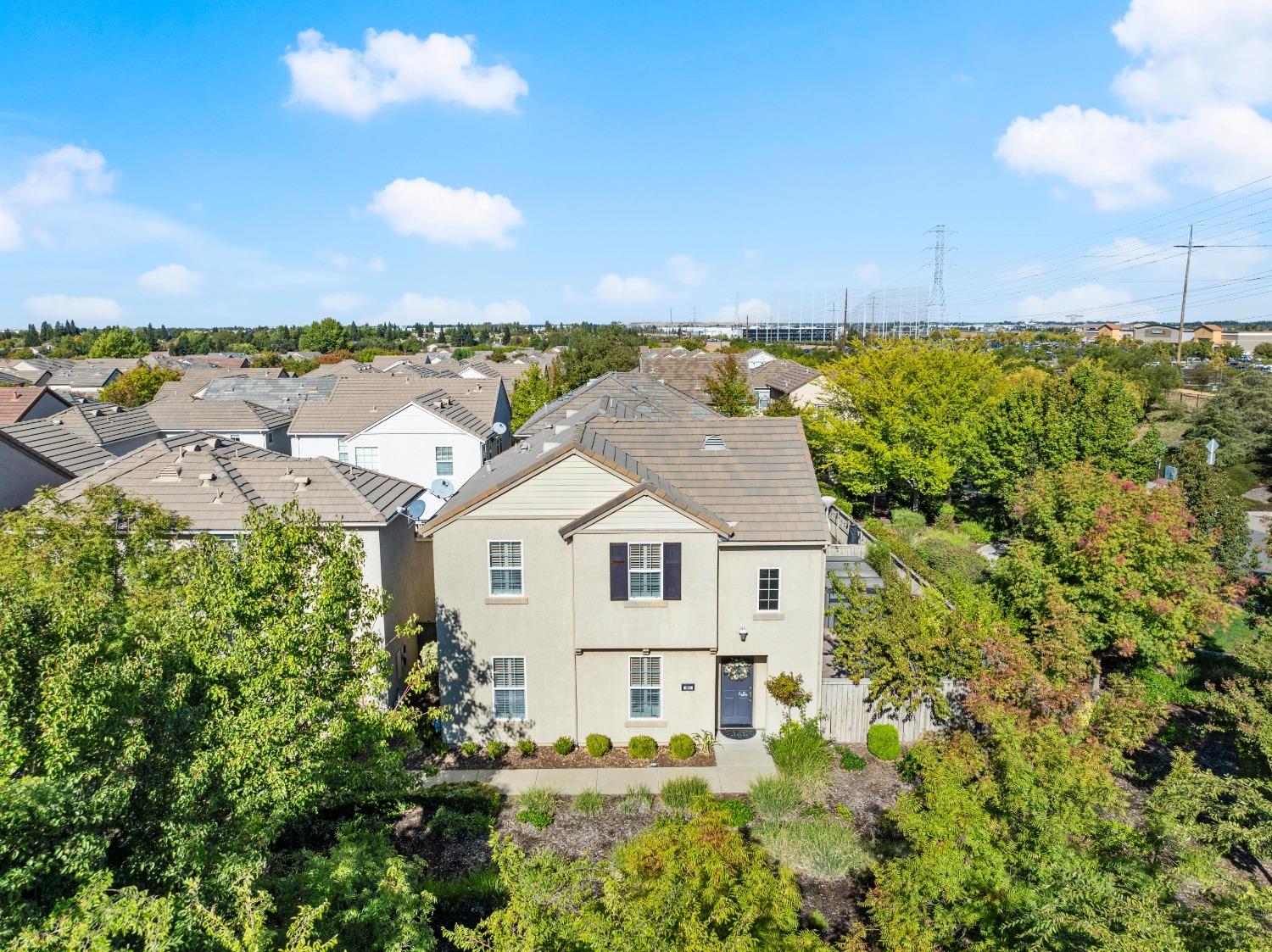 Detail Gallery Image 44 of 58 For 103 Talmont Cir, Roseville,  CA 95678 - 3 Beds | 2/1 Baths