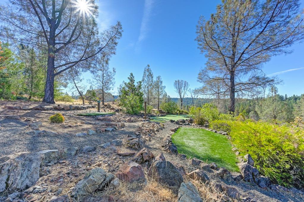 Detail Gallery Image 27 of 40 For 13636 Brannon Ct, Nevada City,  CA 95959 - 2 Beds | 2/2 Baths