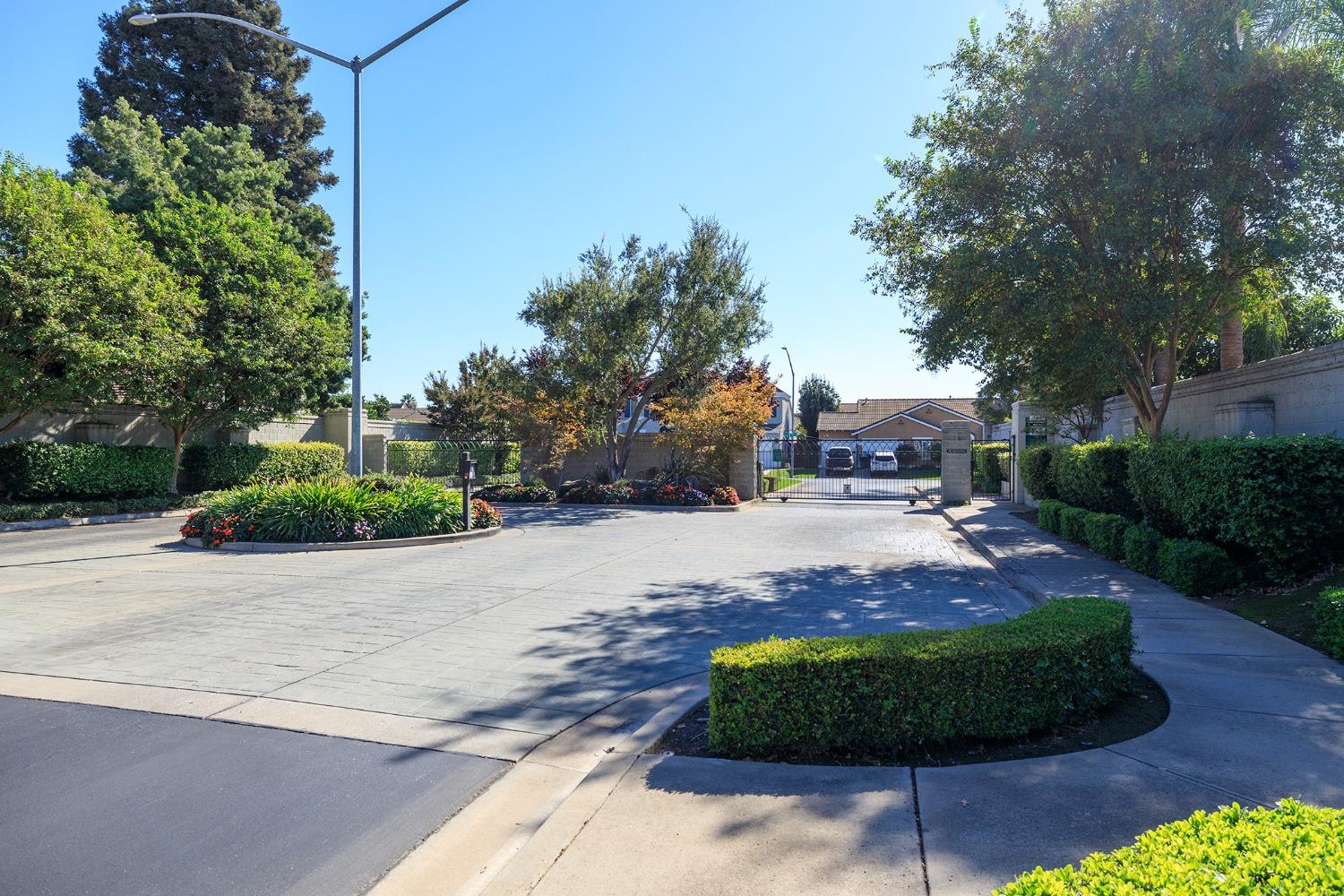 Detail Gallery Image 44 of 44 For 1805 New Chesham Ct, Modesto,  CA 95355 - 3 Beds | 2 Baths