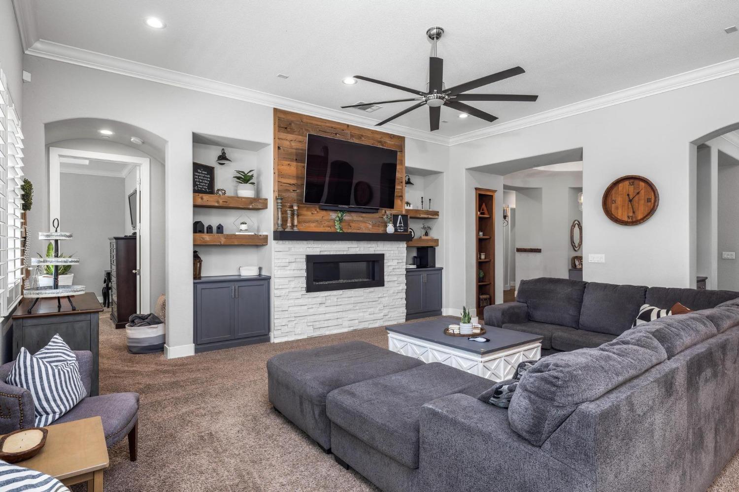 Detail Gallery Image 9 of 45 For 2357 Veramonte, Manteca,  CA 95337 - 4 Beds | 3/1 Baths