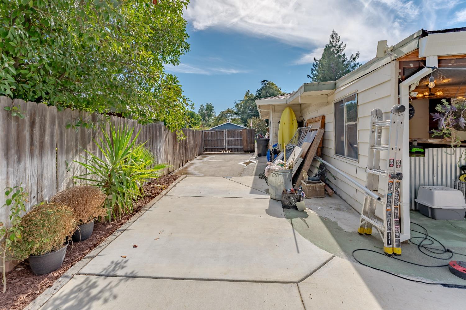 Detail Gallery Image 26 of 26 For 4551 Dartmouth Dr, Sacramento,  CA 95841 - 4 Beds | 2 Baths