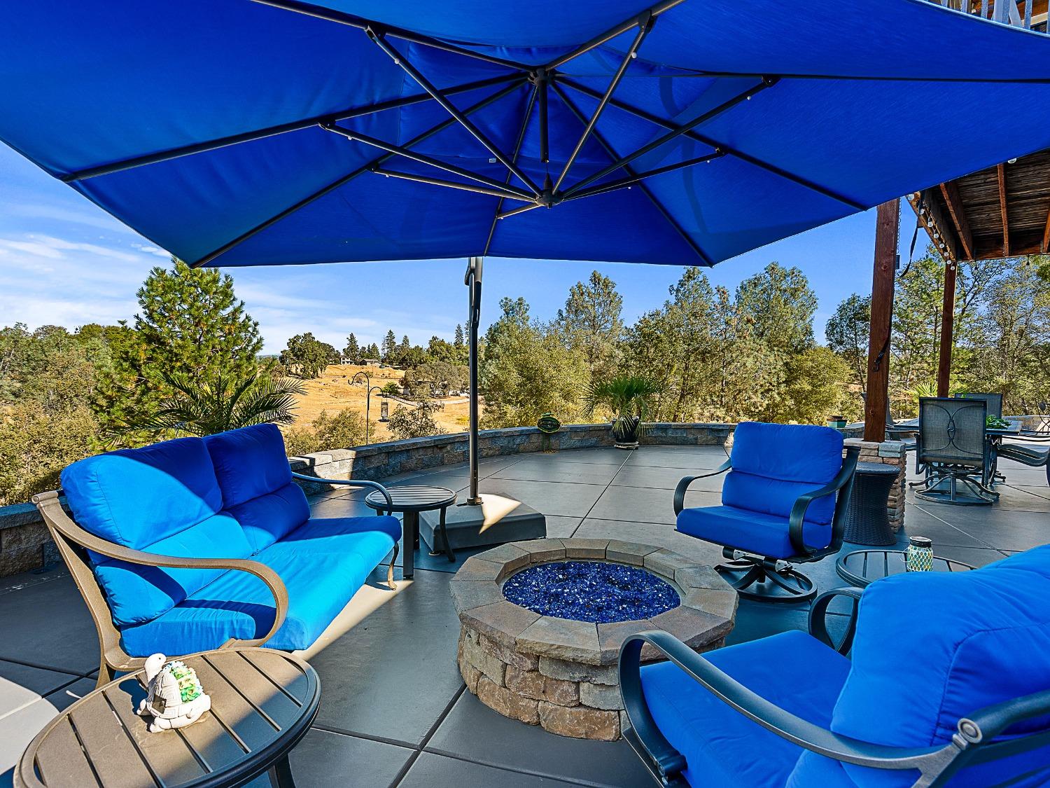 Detail Gallery Image 40 of 52 For 3102 Squirrel Hollow Rd, Somerset,  CA 95684 - 3 Beds | 3/1 Baths