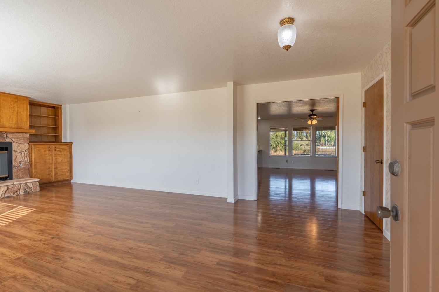 Detail Gallery Image 15 of 45 For 5052 Tully Rd, Modesto,  CA 95356 - 3 Beds | 2/1 Baths