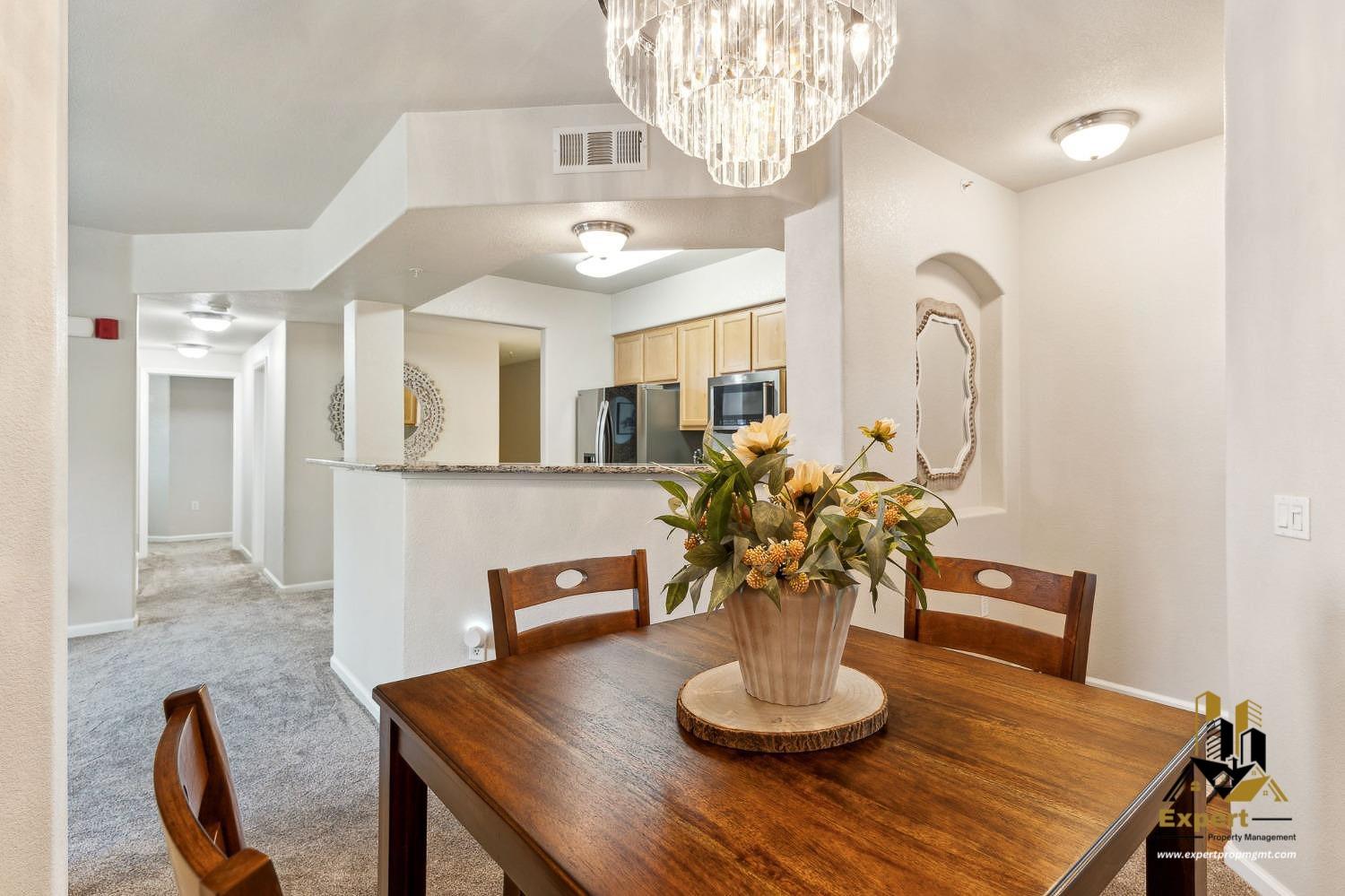 Detail Gallery Image 3 of 24 For 1100 Moon Cir #1127,  Folsom,  CA 95630 - 2 Beds | 2 Baths