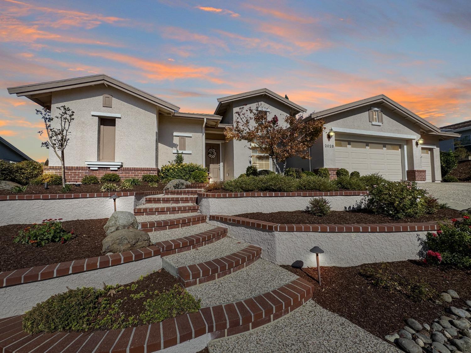 Detail Gallery Image 1 of 1 For 2028 Caravelle Ct, Lincoln,  CA 95648 - 2 Beds | 2/1 Baths