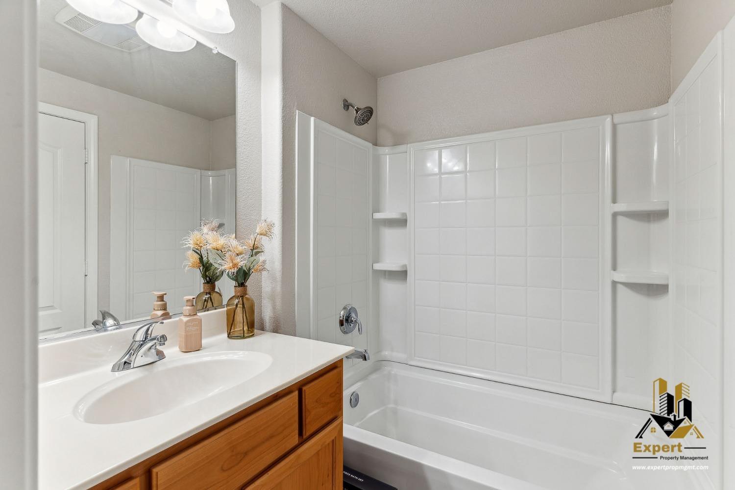 Detail Gallery Image 15 of 24 For 1100 Moon Cir #1127,  Folsom,  CA 95630 - 2 Beds | 2 Baths