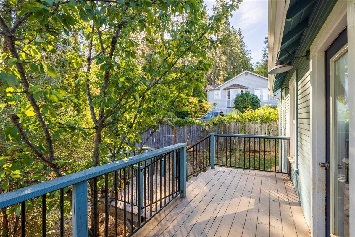 Detail Gallery Image 6 of 28 For 170 Lucas, Grass Valley,  CA 95945 - 3 Beds | 1 Baths