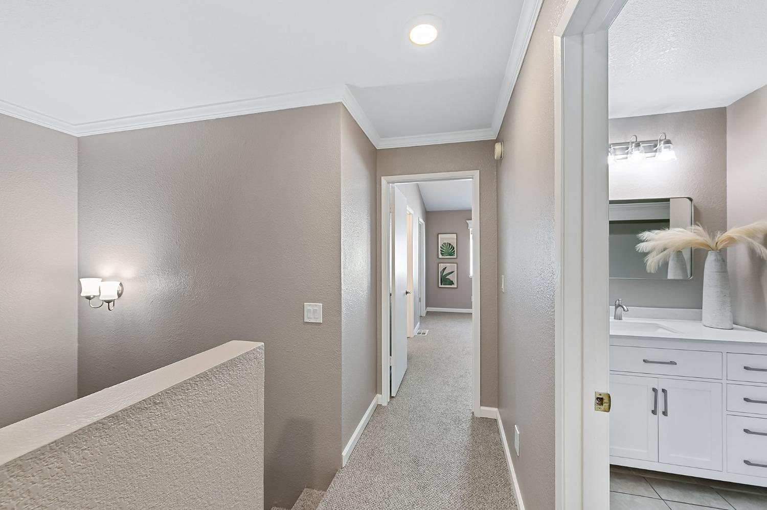 Detail Gallery Image 17 of 36 For 6224 Oak Valley Ln, Citrus Heights,  CA 95621 - 3 Beds | 2/1 Baths