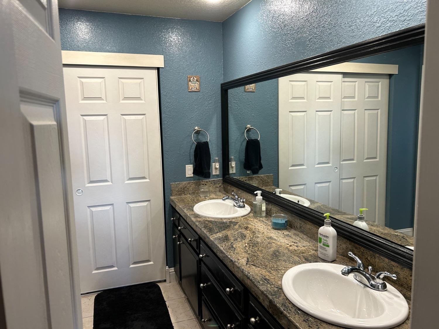 Detail Gallery Image 9 of 16 For 1519 Lariat L:Oop, Roseville,  CA 95661 - 4 Beds | 2 Baths