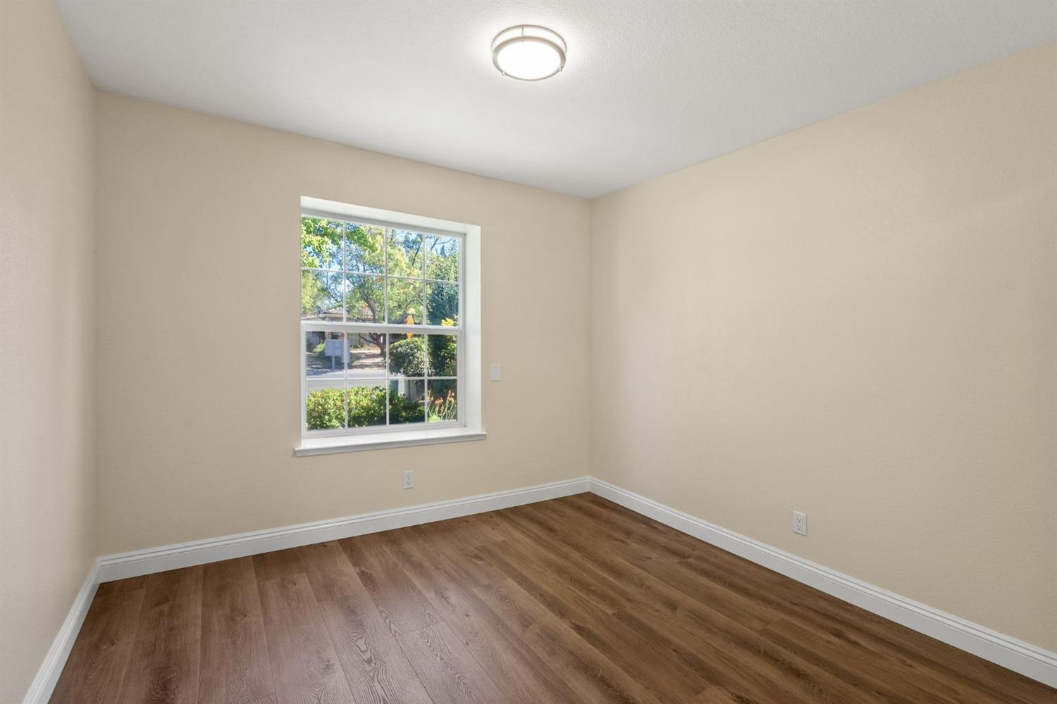 Detail Gallery Image 17 of 24 For 3697 Halter Ct, Sacramento,  CA 95821 - 3 Beds | 2 Baths