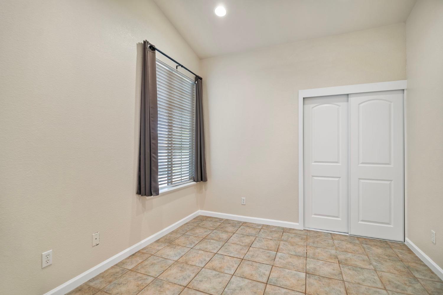 Detail Gallery Image 23 of 43 For 434 Meyenberg Ave, Ripon,  CA 95366 - 3 Beds | 2 Baths