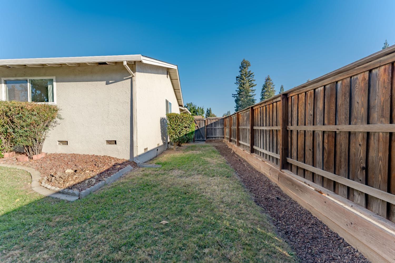 Detail Gallery Image 33 of 42 For 6836 Westmore Way, Carmichael,  CA 95608 - 4 Beds | 2 Baths