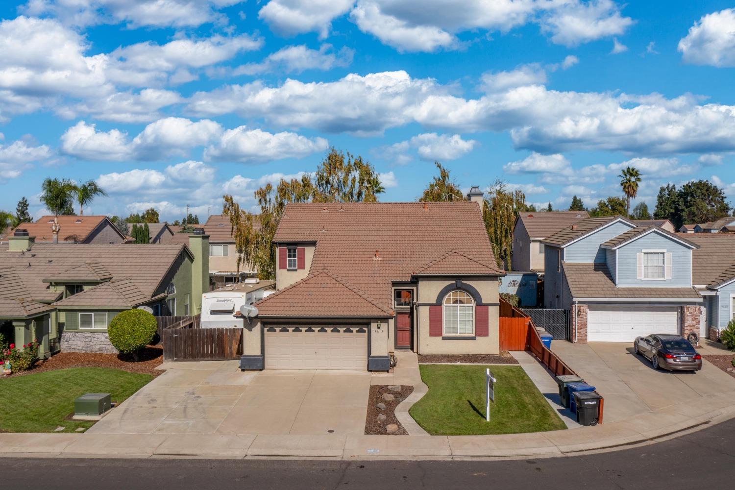 Detail Gallery Image 2 of 48 For 4613 Sun Stone Ct, Salida,  CA 95368 - 3 Beds | 2/1 Baths