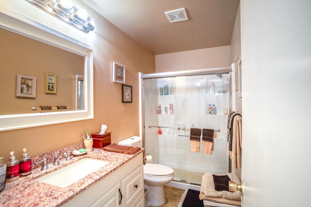 Detail Gallery Image 18 of 22 For 1627 Porter Way, Stockton,  CA 95207 - 2 Beds | 2 Baths