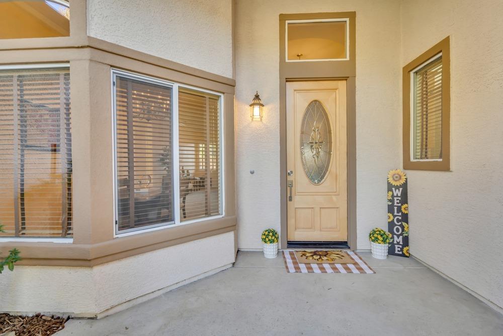 Detail Gallery Image 5 of 53 For 1281 Lorden Ct, Folsom,  CA 95630 - 3 Beds | 2 Baths