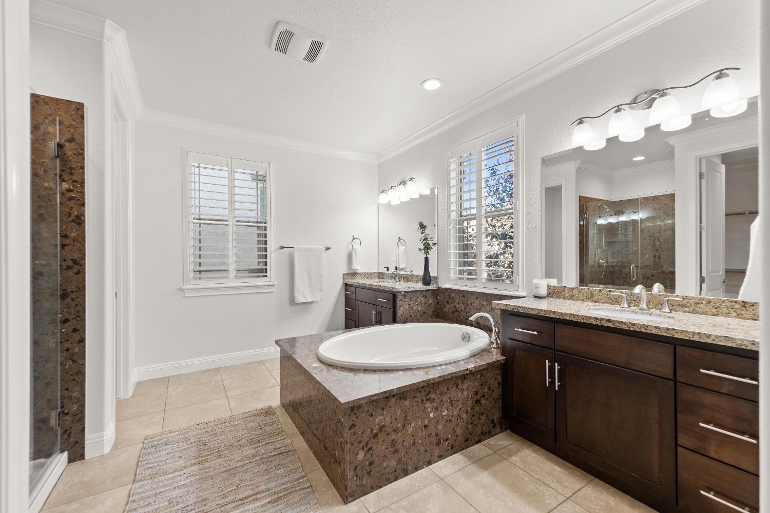 Detail Gallery Image 37 of 68 For 663 Addison Ln, Folsom,  CA 95630 - 5 Beds | 3/1 Baths