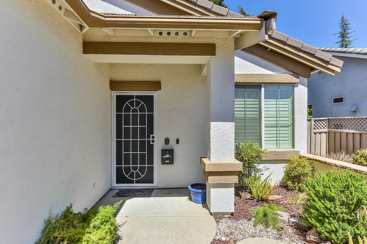 Detail Gallery Image 6 of 41 For 2233 Pebblestone Ln, Lincoln,  CA 95648 - 1 Beds | 2 Baths