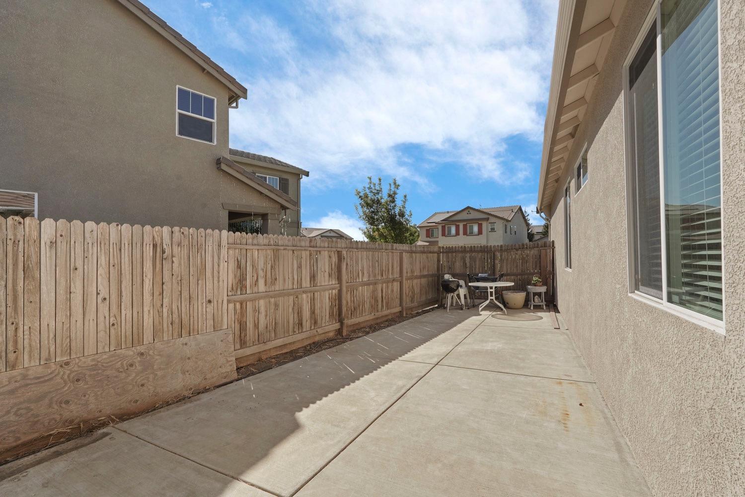 Detail Gallery Image 39 of 39 For 10416 Ian Ct, Stockton,  CA 95209 - 3 Beds | 2 Baths