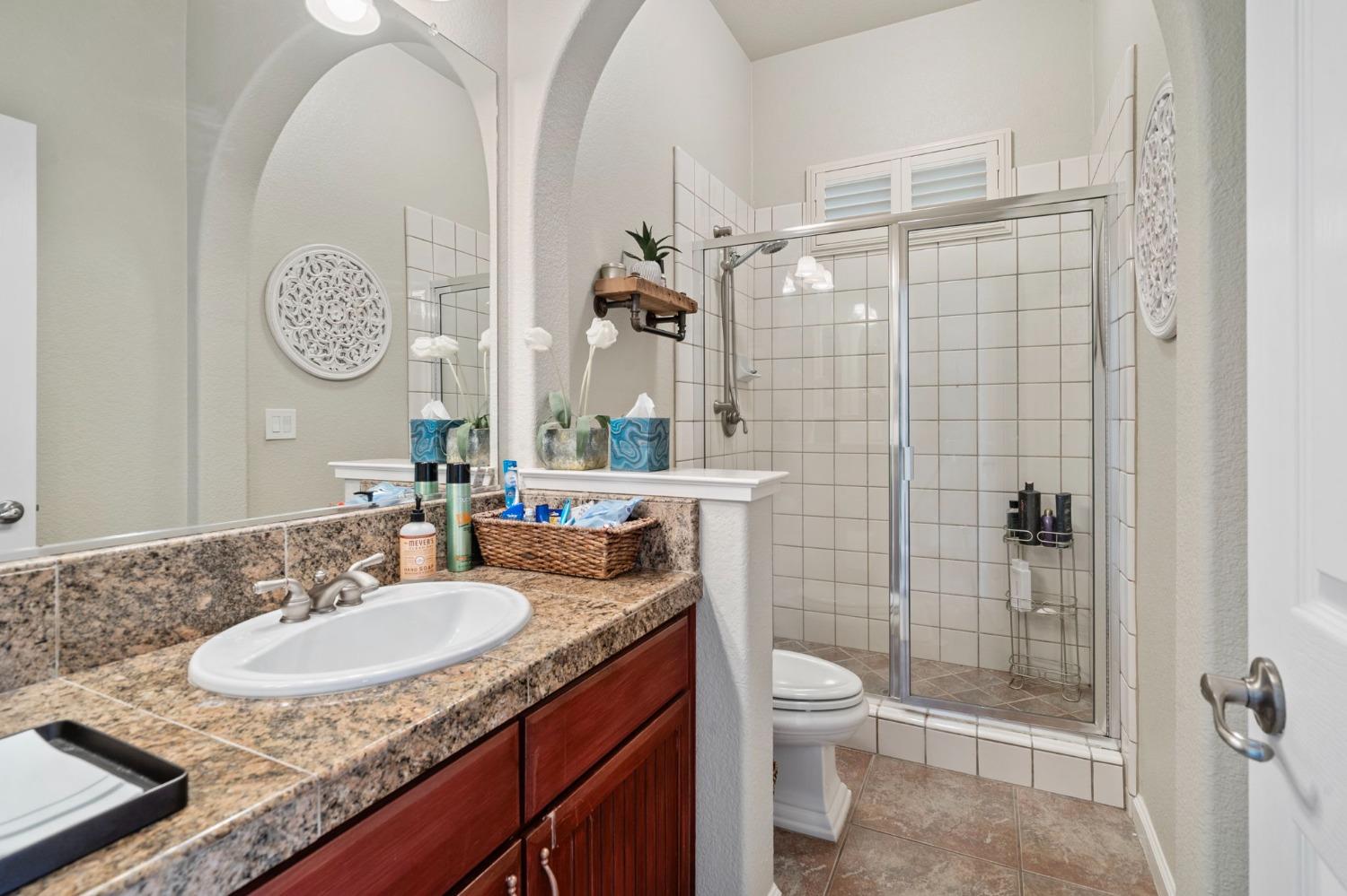 Detail Gallery Image 37 of 65 For 6186 Riverbank Cir, Stockton,  CA 95219 - 4 Beds | 2/1 Baths