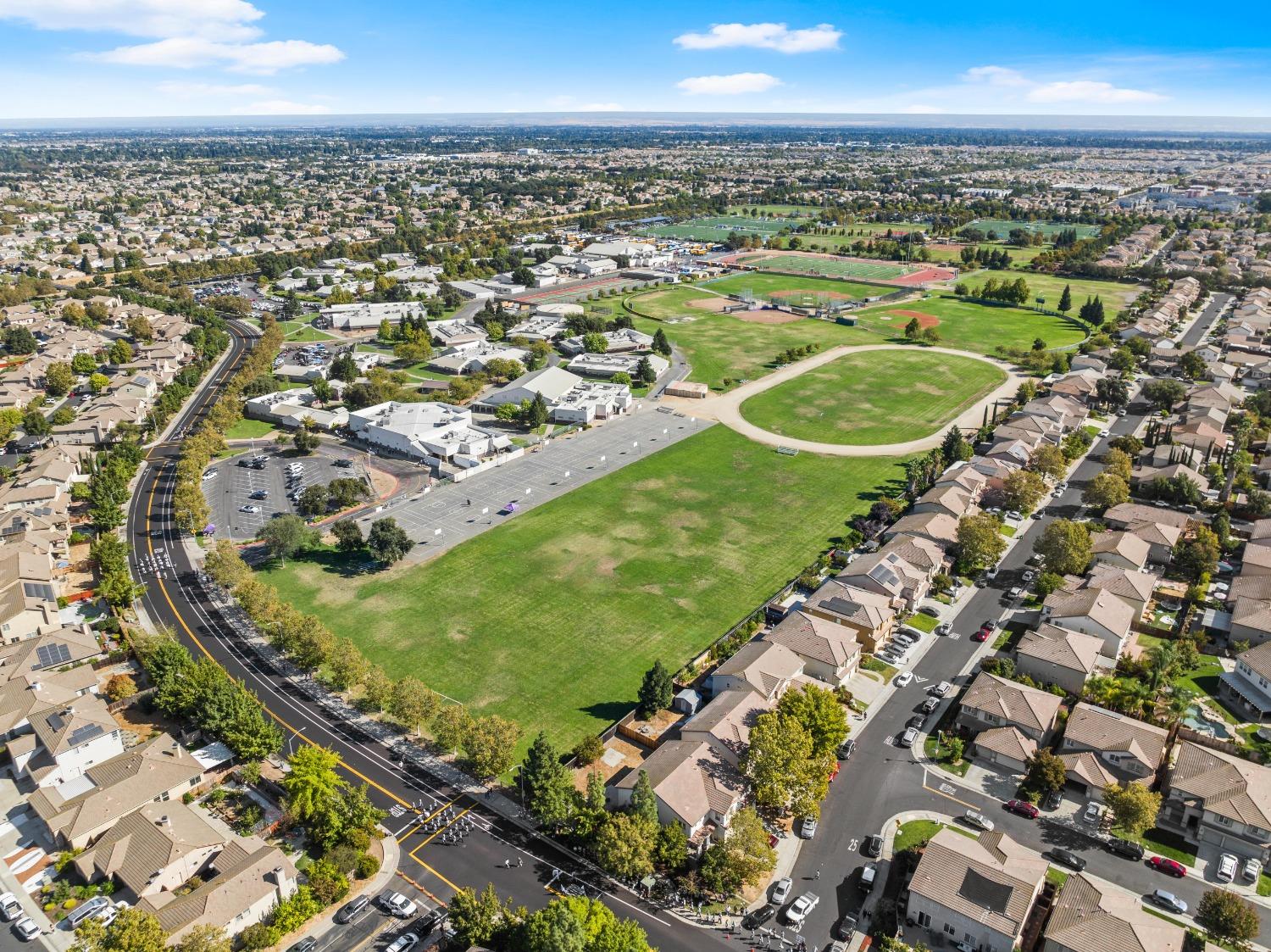 Detail Gallery Image 46 of 51 For 10244 Jenny Lynn Way, Elk Grove,  CA 95757 - 4 Beds | 2 Baths