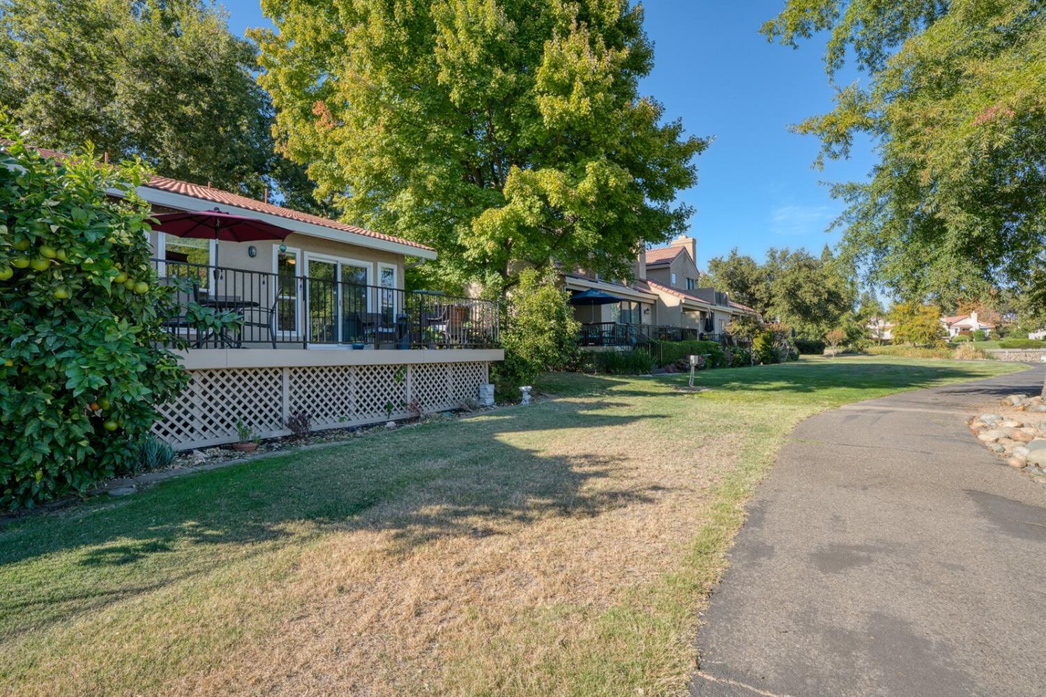 Detail Gallery Image 24 of 36 For 6933 Lindero Ln, Rancho Murieta,  CA 95683 - 2 Beds | 2 Baths