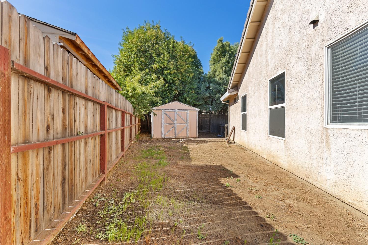 Detail Gallery Image 28 of 36 For 1837 Dove Ct, Lodi,  CA 95240 - 3 Beds | 2 Baths