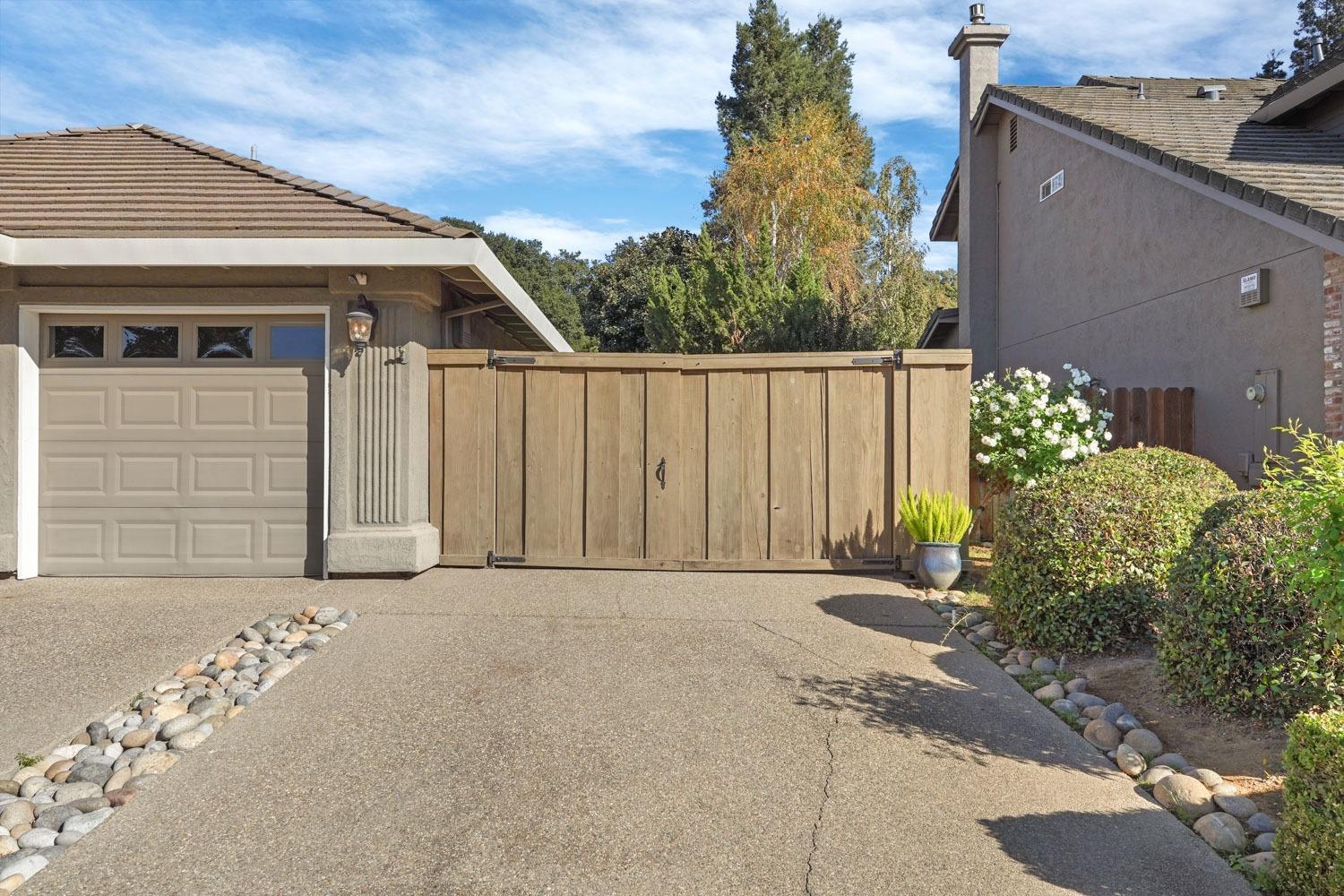 Detail Gallery Image 12 of 60 For 19540 Benedict Dr, Woodbridge,  CA 95258 - 4 Beds | 2 Baths