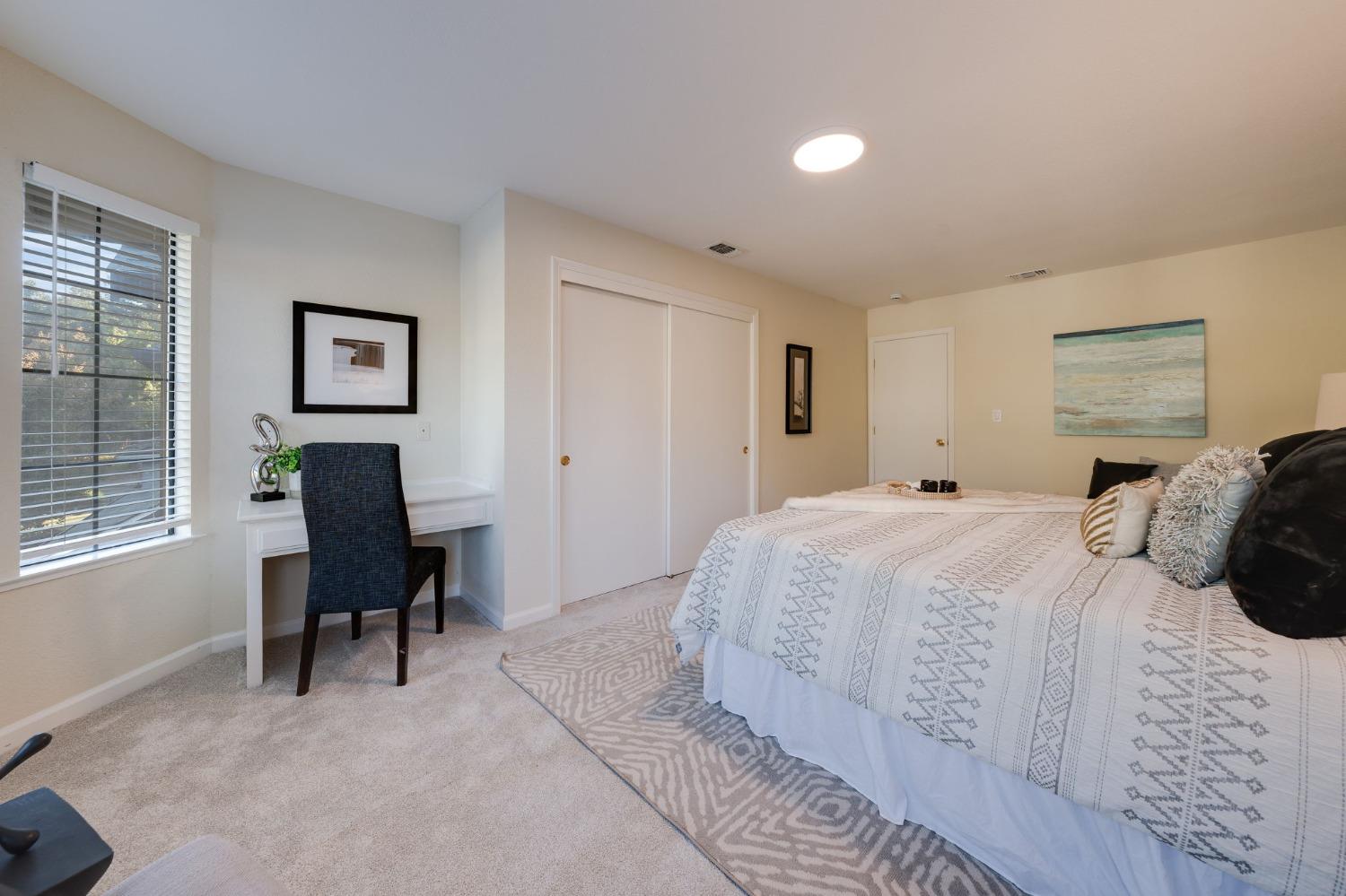 Detail Gallery Image 44 of 52 For 5539 Danjac Cir, Sacramento,  CA 95822 - 5 Beds | 2/1 Baths