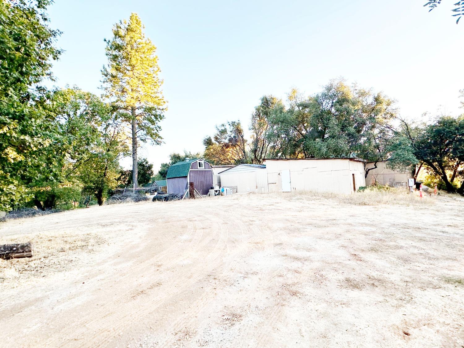 Carstens Road, Midpines, California image 22