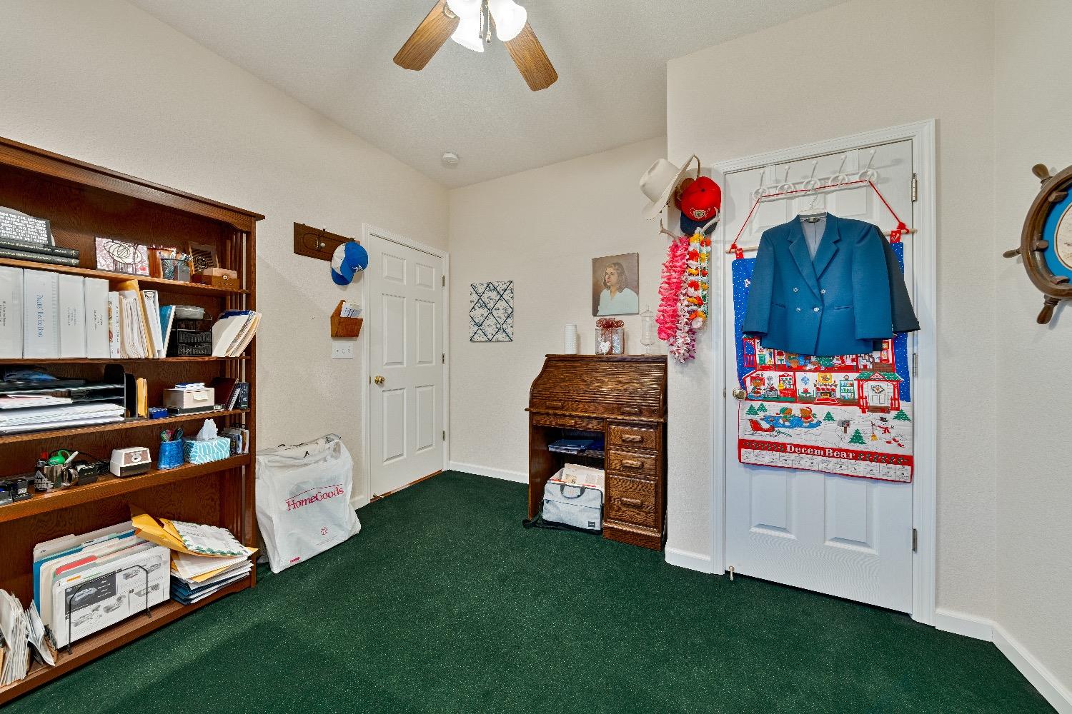 Detail Gallery Image 33 of 50 For 3523 Evergreen Ct, Rocklin,  CA 95765 - 3 Beds | 2/1 Baths