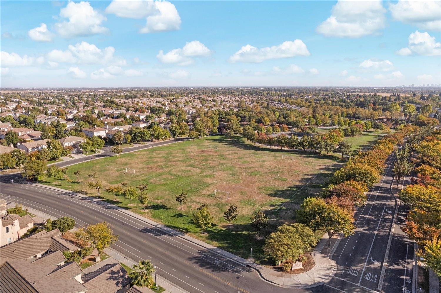 Detail Gallery Image 53 of 58 For 2424 Mabry Dr, Sacramento,  CA 95835 - 3 Beds | 2 Baths