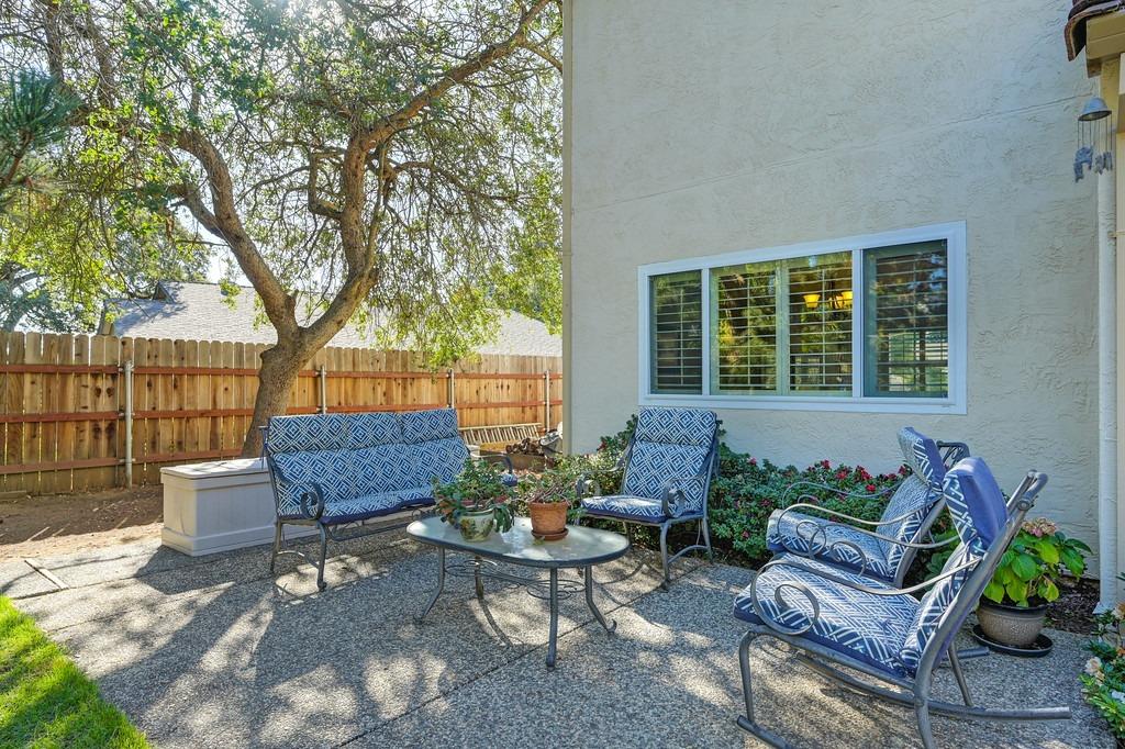 Detail Gallery Image 37 of 49 For 9369 Blue Oak Dr, Orangevale,  CA 95662 - 4 Beds | 2/1 Baths