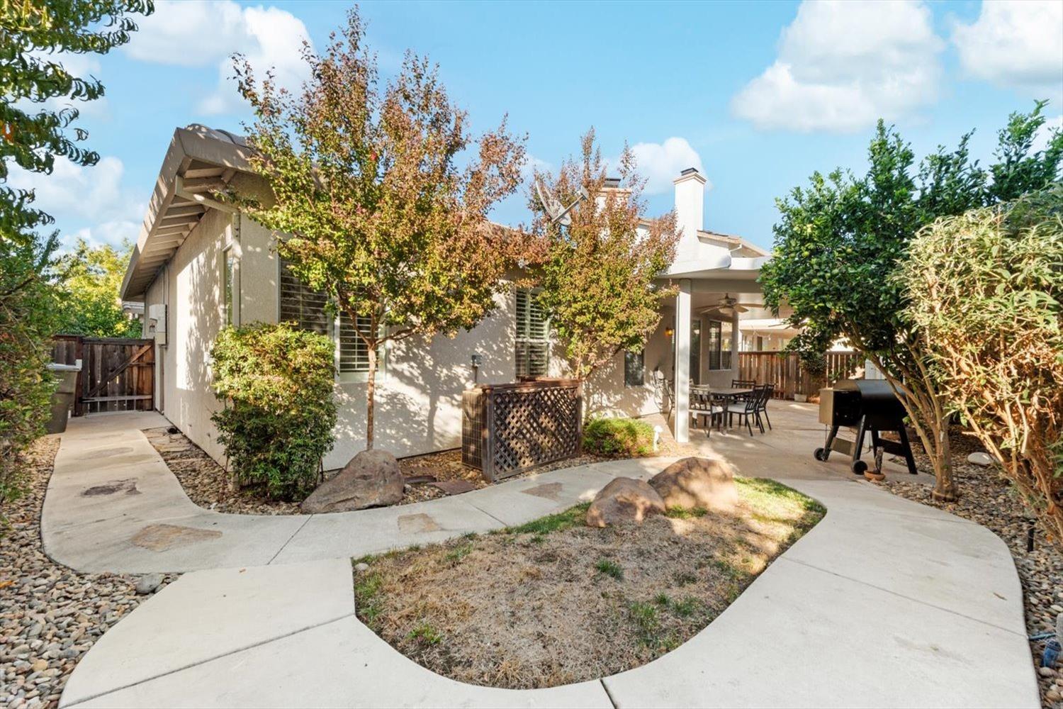 Detail Gallery Image 42 of 58 For 2424 Mabry Dr, Sacramento,  CA 95835 - 3 Beds | 2 Baths