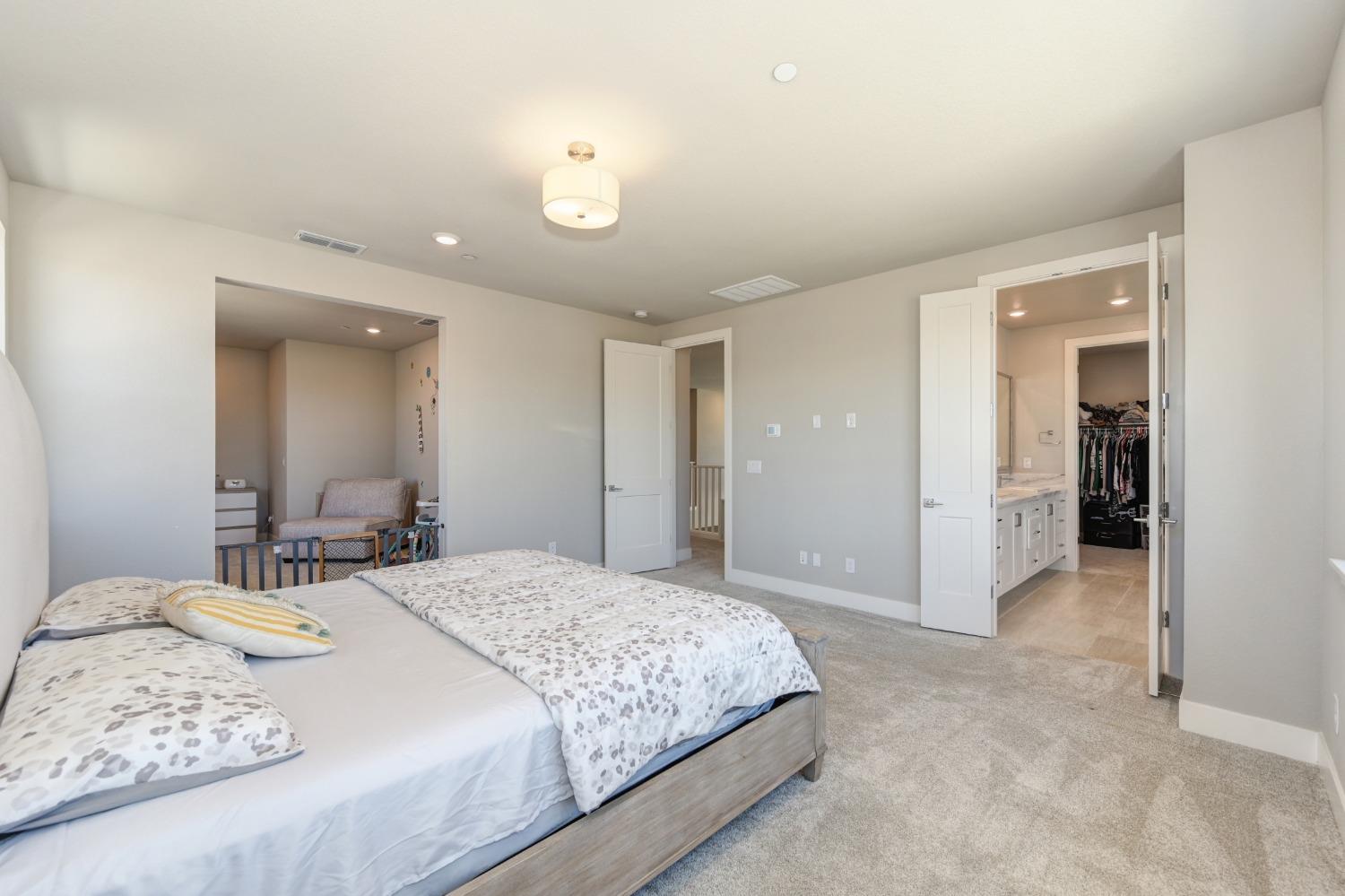 Detail Gallery Image 39 of 49 For 12033 Roquefort Way, Rancho Cordova,  CA 95742 - 5 Beds | 3/1 Baths